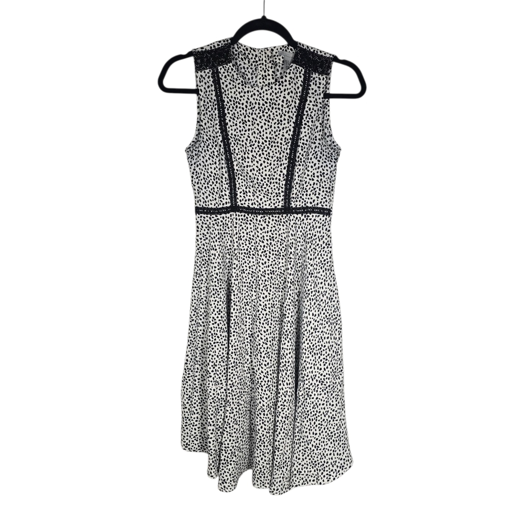 H&M Size 4 Black and White Sleeveless Empire Waist Flare Skirt Dress